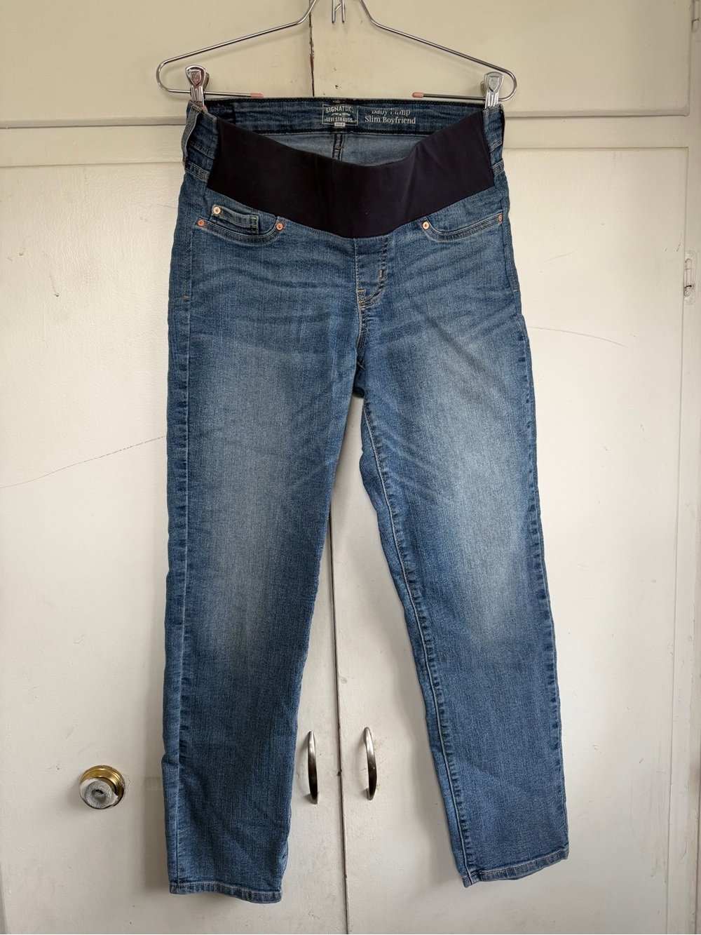 Levi’s maternity jeans